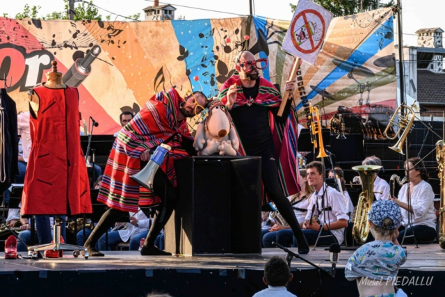 Concert Le Chien Chilien à Festicolor 2023 © M. Piedallu